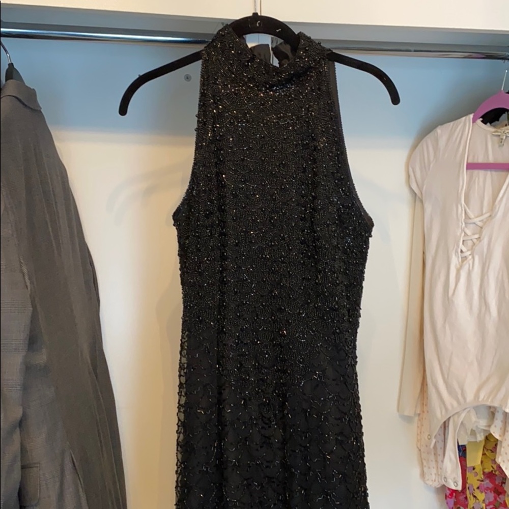 🖤High neck beaded dress🖤
